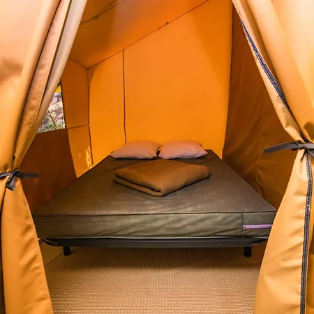 Camping Onlycamp La Confluence Savonnières Extérieur photo